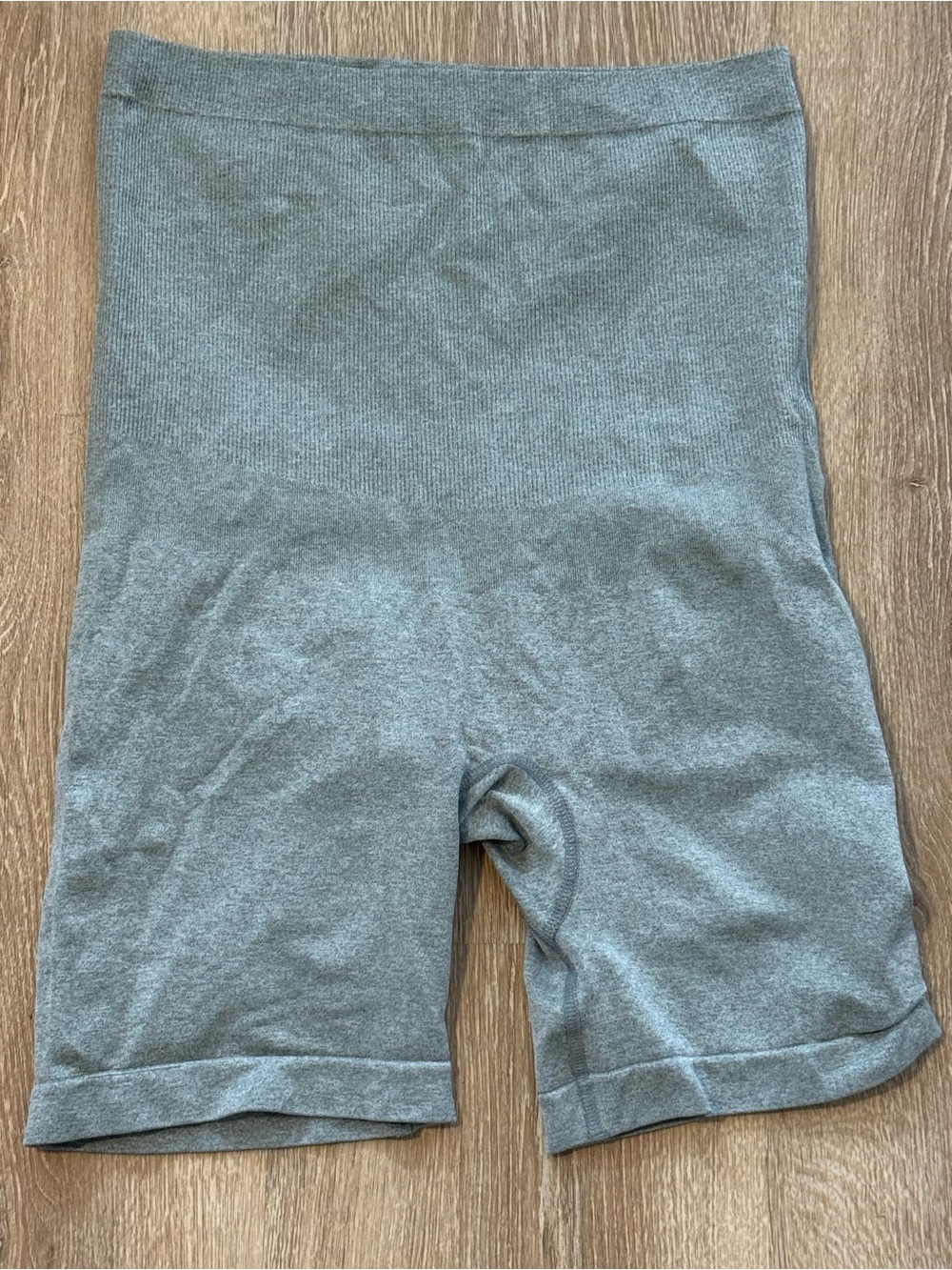 XL Grey IZOD Body Smoothing Shapewear Shorts - Excellent Condition